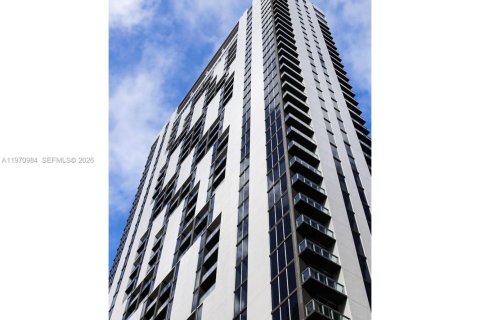 Condominio en alquiler en Miami, Florida, 1 dormitorio, 49.52 m2 № 2049363 - foto 3