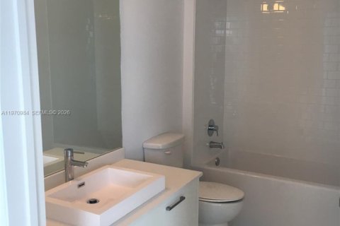 Condominio en alquiler en Miami, Florida, 1 dormitorio, 49.52 m2 № 2049363 - foto 7