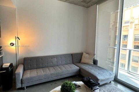 Condominio en alquiler en Miami, Florida, 1 dormitorio, 49.52 m2 № 2049363 - foto 11