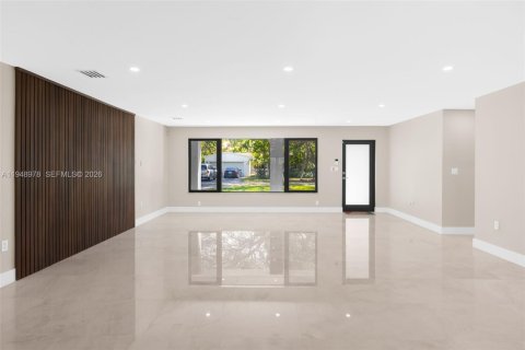 Купить виллу или дом в Пайнкрест, Флорида 3 спальни, 222.59м2, № 2008081 - фото 5