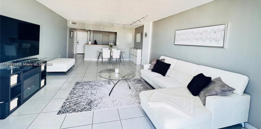 Condominio en Aventura, Florida, 1 dormitorio № 2012563