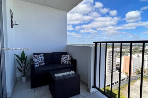 Купить кондоминиум в Авентура, Флорида 1 спальня, 82.4м2, № 2012563 - фото 3