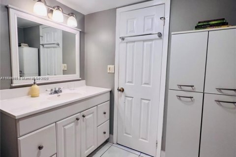 Купить кондоминиум в Авентура, Флорида 1 спальня, 82.4м2, № 2012563 - фото 10