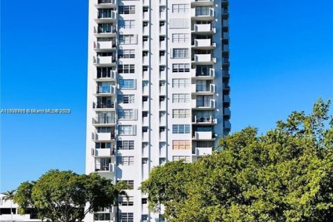 Купить кондоминиум в Авентура, Флорида 1 спальня, 82.4м2, № 2012563 - фото 20