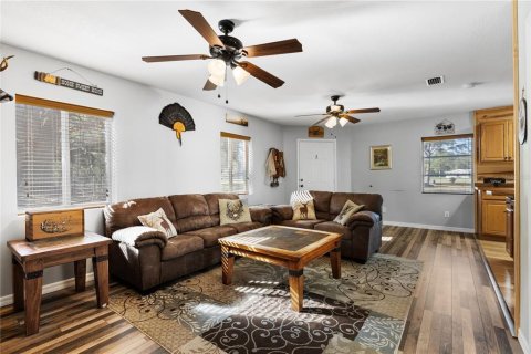 House in MC Alpin, Florida 4 bedrooms, 192.49 sq.m. № 1447566 - photo 20