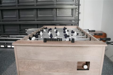 Villa ou maison à vendre à Miami, Floride: 5 chambres, 229 m2 № 1925412 - photo 28