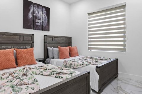 Villa ou maison à vendre à Miami, Floride: 5 chambres, 229 m2 № 1925412 - photo 21