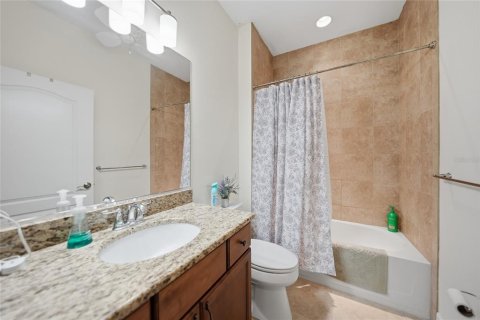 Villa ou maison à vendre à North Port, Floride: 2 chambres, 127.09 m2 № 2128392 - photo 17