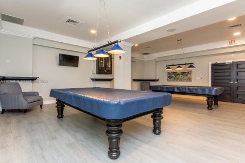 Copropriété à louer à Hollywood, Floride: 1 chambre, 77.57 m2 № 1997204 - photo 13