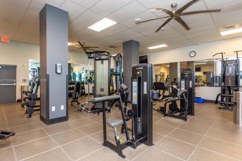 Copropriété à louer à Hollywood, Floride: 1 chambre, 77.57 m2 № 1997204 - photo 20