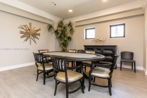 Copropriété à louer à Hollywood, Floride: 1 chambre, 77.57 m2 № 1997204 - photo 9