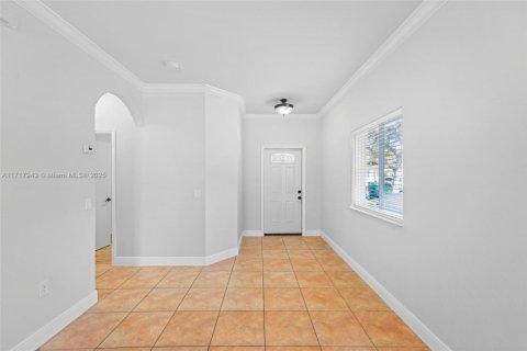 Townhouse in Homestead, Florida 3 bedrooms, 115.66 sq.m. № 1469324 - photo 5