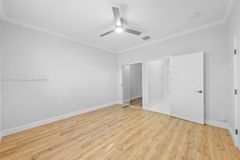 Townhouse in Homestead, Florida 3 bedrooms, 115.66 sq.m. № 1469324 - photo 9
