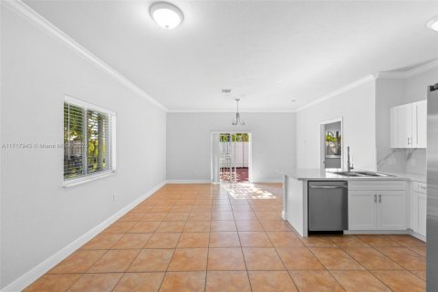 Townhouse in Homestead, Florida 3 bedrooms, 115.66 sq.m. № 1469324 - photo 8