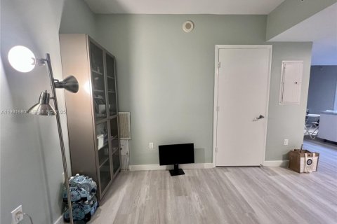 Copropriété à louer à Miami, Floride: 2 chambres, 114.73 m2 № 1990952 - photo 30