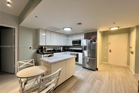 Copropriété à louer à Miami, Floride: 2 chambres, 114.73 m2 № 1990952 - photo 6