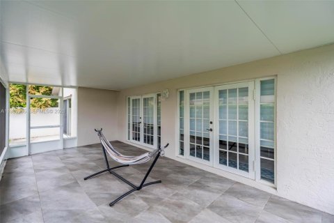 Villa ou maison à vendre à Boca Raton, Floride: 3 chambres, 179.02 m2 № 2049102 - photo 15