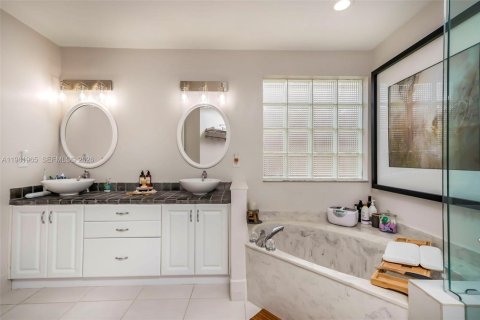 Villa ou maison à vendre à Boca Raton, Floride: 3 chambres, 179.02 m2 № 2049102 - photo 14