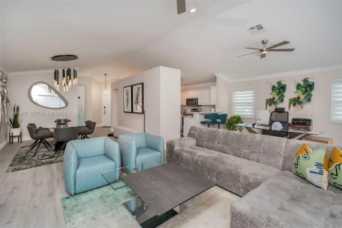 Villa ou maison à vendre à Boca Raton, Floride: 3 chambres, 179.02 m2 № 2049102 - photo 6