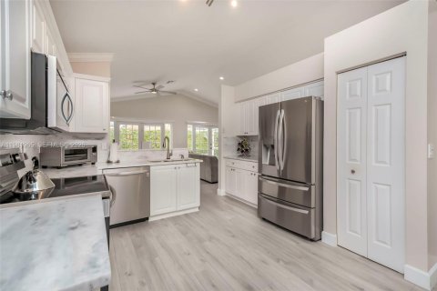 Villa ou maison à vendre à Boca Raton, Floride: 3 chambres, 179.02 m2 № 2049102 - photo 3