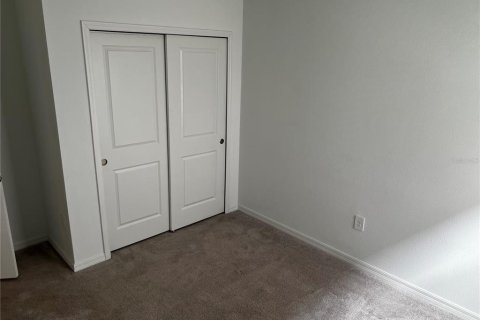 Casa en alquiler en Kissimmee, Florida, 3 dormitorios, 149.39 m2 № 1906691 - foto 11