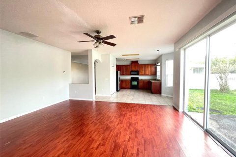 Casa en alquiler en Orlando, Florida, 4 dormitorios, 234.39 m2 № 1786889 - foto 3
