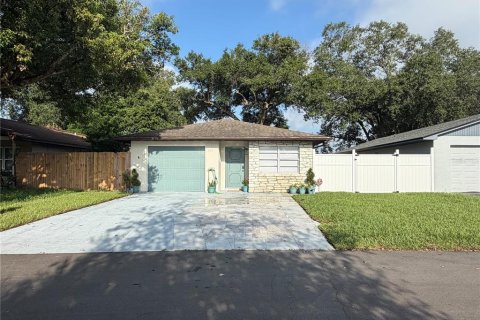 Villa ou maison à vendre à Orlando, Floride: 3 chambres, 122.63 m2 № 2210437 - photo 3