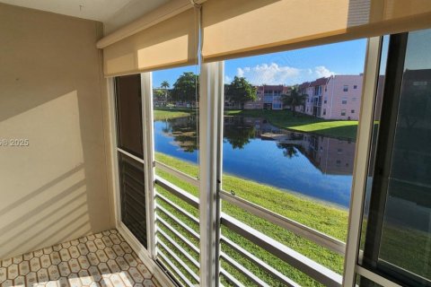 Condominio en venta en Sunrise, Florida, 2 dormitorios, 78.97 m2 № 1964415 - foto 9