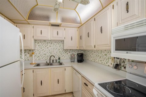 Купить кондоминиум в Ормонд-Бич, Флорида 3 комнаты, 116.59м2, № 1910689 - фото 8
