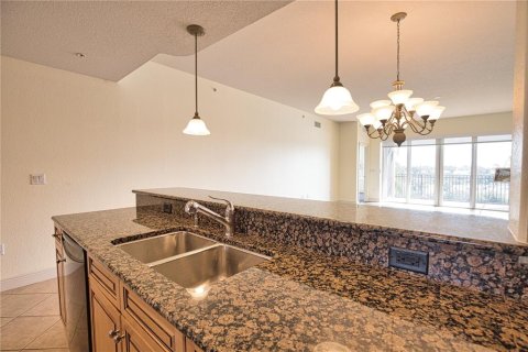Copropriété à louer à Venice, Floride: 2 chambres, 158.4 m2 № 1840068 - photo 9