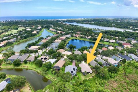 House in Palm Coast, Florida 3 bedrooms, 220.27 sq.m. № 1770214 - photo 5