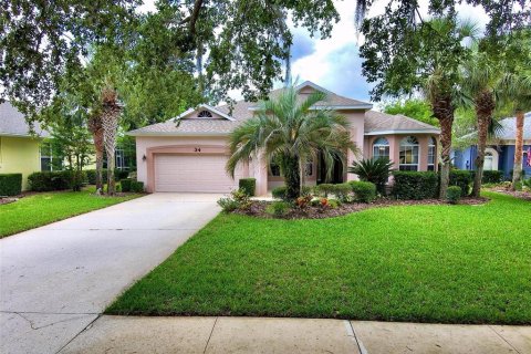 House in Palm Coast, Florida 3 bedrooms, 220.27 sq.m. № 1770214 - photo 1