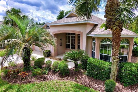 House in Palm Coast, Florida 3 bedrooms, 220.27 sq.m. № 1770214 - photo 2