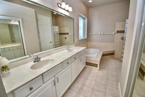 House in Palm Coast, Florida 3 bedrooms, 220.27 sq.m. № 1770214 - photo 21