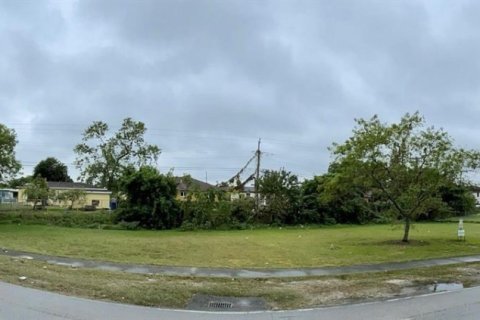 Immobilier commercial à vendre à Miami, Floride № 2035742 - photo 17