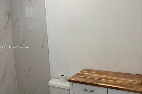 Commercial property in Miami, Florida 1 bedroom, 46.45 sq.m. № 2031014 - photo 12