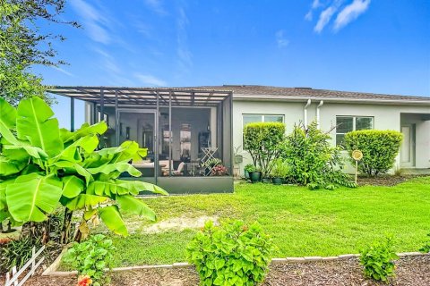 House in Kissimmee, Florida 2 bedrooms, 133.5 sq.m. № 2342277 - photo 25