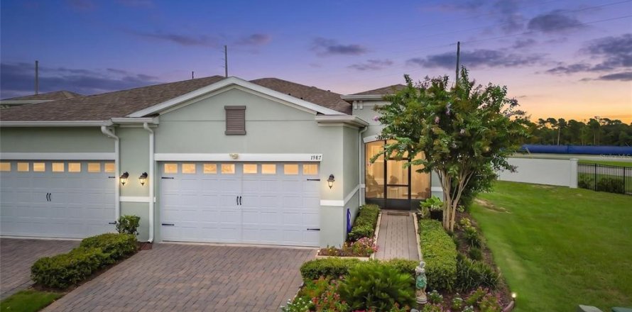 House in Kissimmee, Florida 2 bedrooms, 133.5 sq.m. № 2342277