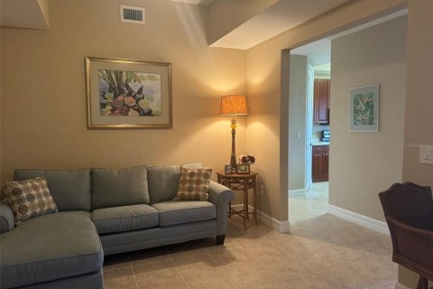 Condo in Punta Gorda, Florida, 2 bedrooms № 2200267 - photo 17