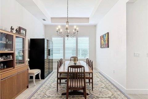 House in Bonita Springs, Florida 3 bedrooms, 311.59 sq.m. № 1931537 - photo 19