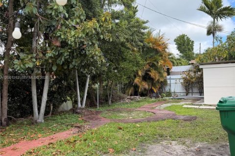 Снять в аренду виллу или дом в Мирамар, Флорида 2 спальни, 172.43м2, № 2065389 - фото 21