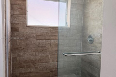 Снять в аренду виллу или дом в Мирамар, Флорида 2 спальни, 172.43м2, № 2065389 - фото 11