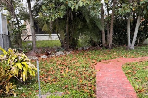 Снять в аренду виллу или дом в Мирамар, Флорида 2 спальни, 172.43м2, № 2065389 - фото 23