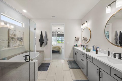 Casa en alquiler en Oakland Park, Florida, 3 dormitorios, 232.26 m2 № 2085963 - foto 20