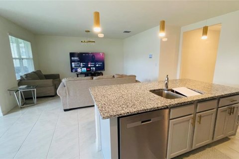 Casa en venta en Winter Haven, Florida, 3 dormitorios, 155.33 m2 № 1554209 - foto 2