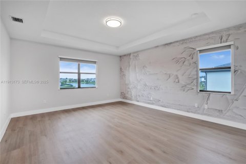 Снять в аренду виллу или дом в Мирамар, Флорида 5 спален, 337.51м2, № 1969329 - фото 26