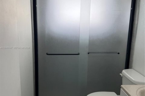 Снять в аренду кондоминиум в Дирфилд-Бич, Флорида 1 спальня, 61.32м2, № 2004183 - фото 11