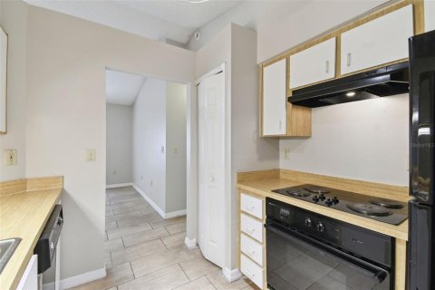Casa en alquiler en Kissimmee, Florida, 3 dormitorios, 108.7 m2 № 2093620 - foto 9