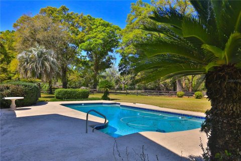 Casa en venta en Ocala, Florida, 4 dormitorios, 282.79 m2 № 1724656 - foto 19