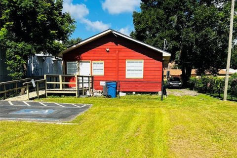 Propiedad comercial en venta en Brandon, Florida, 125.6 m2 № 1858379 - foto 20